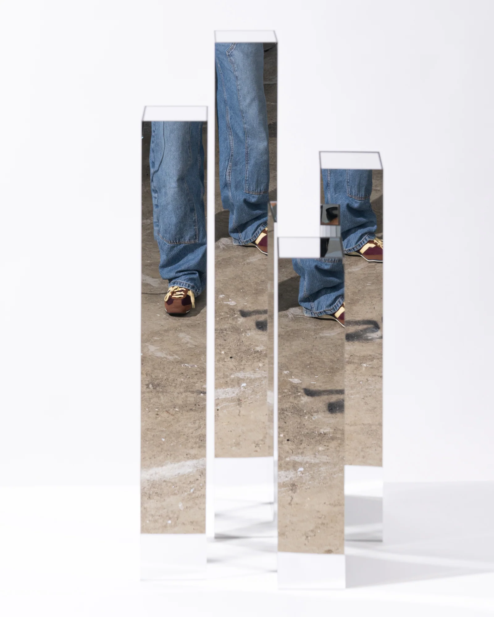 Mirror Plinths - Image 5